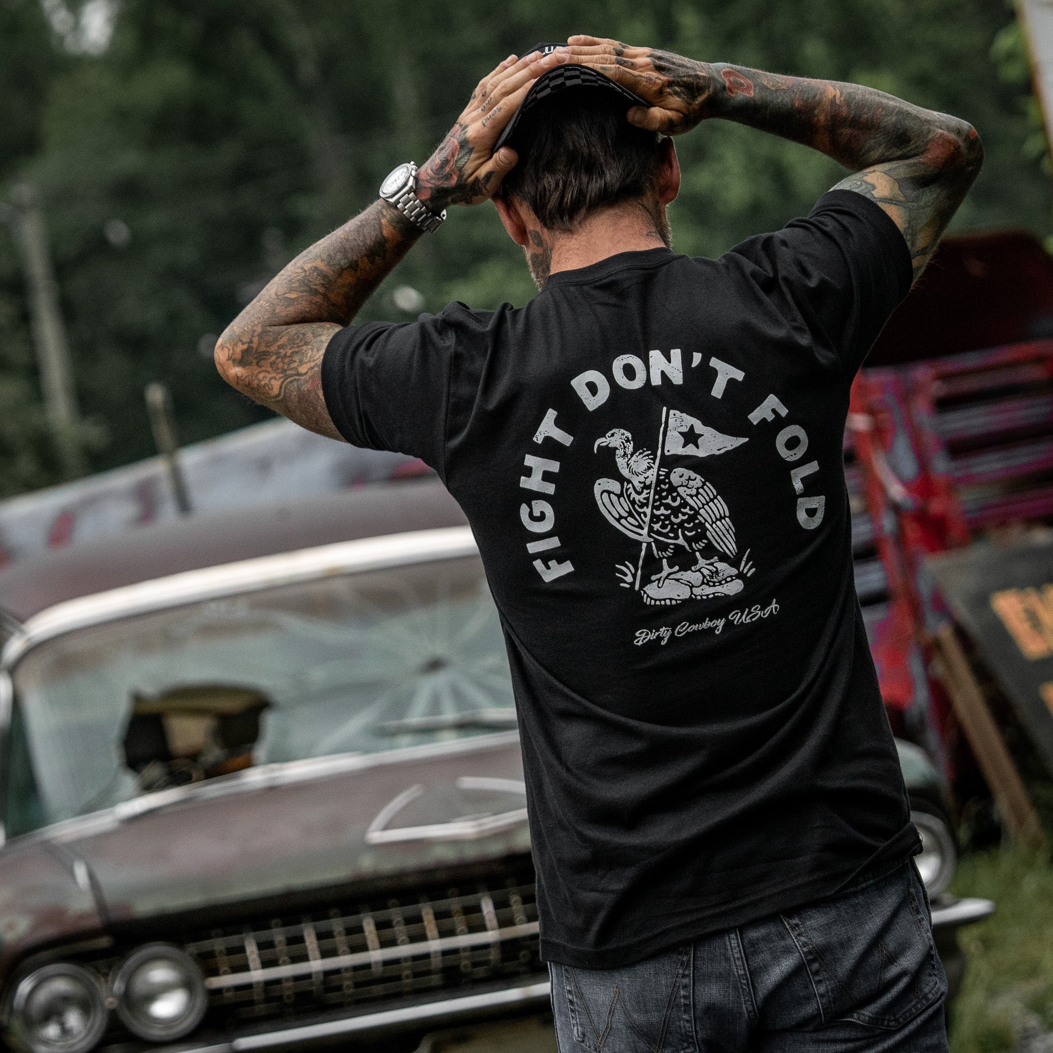 Fight Don't Fold Men's T-Shirt - Image 6