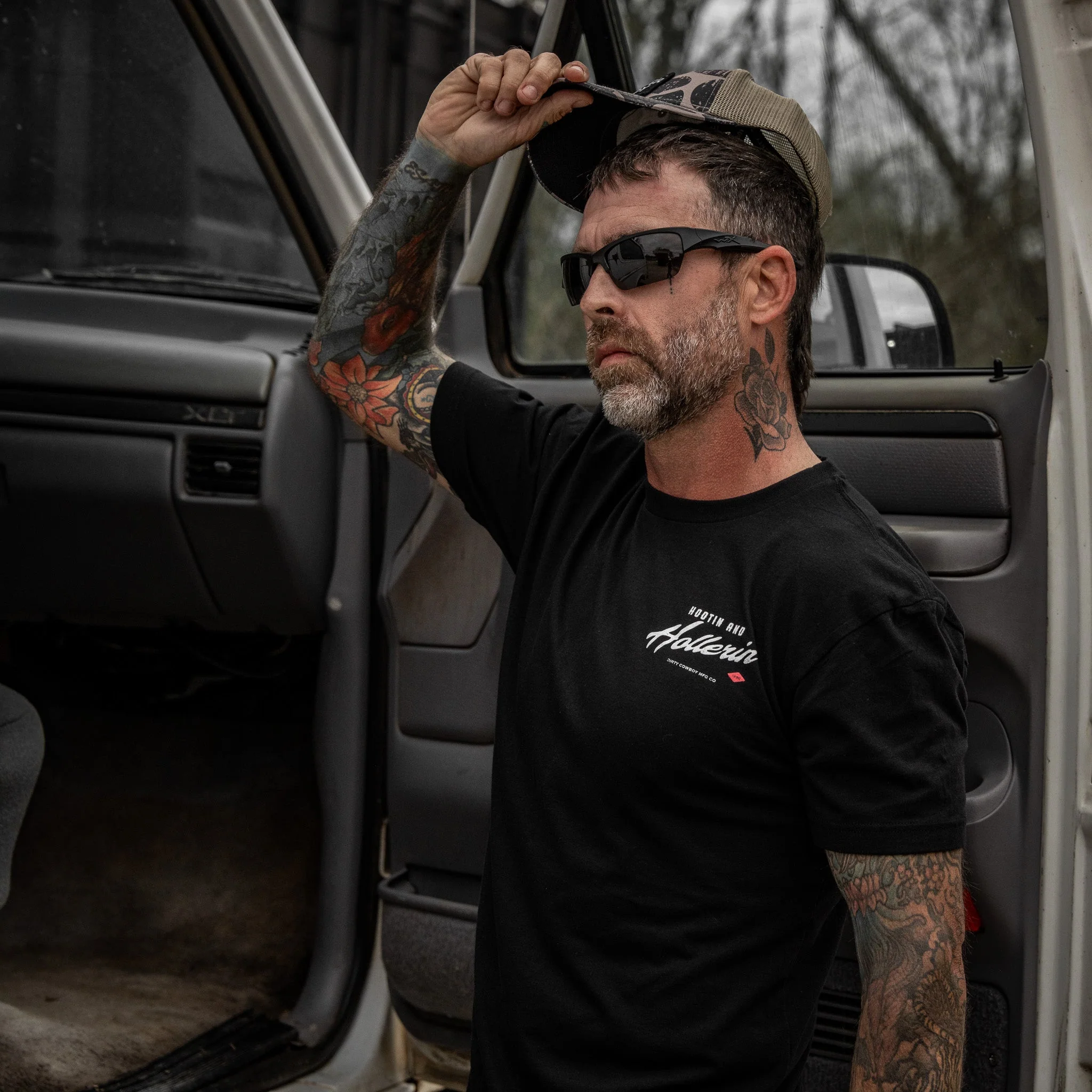 Hootin And Hollerin Men's T-Shirt - Image 19