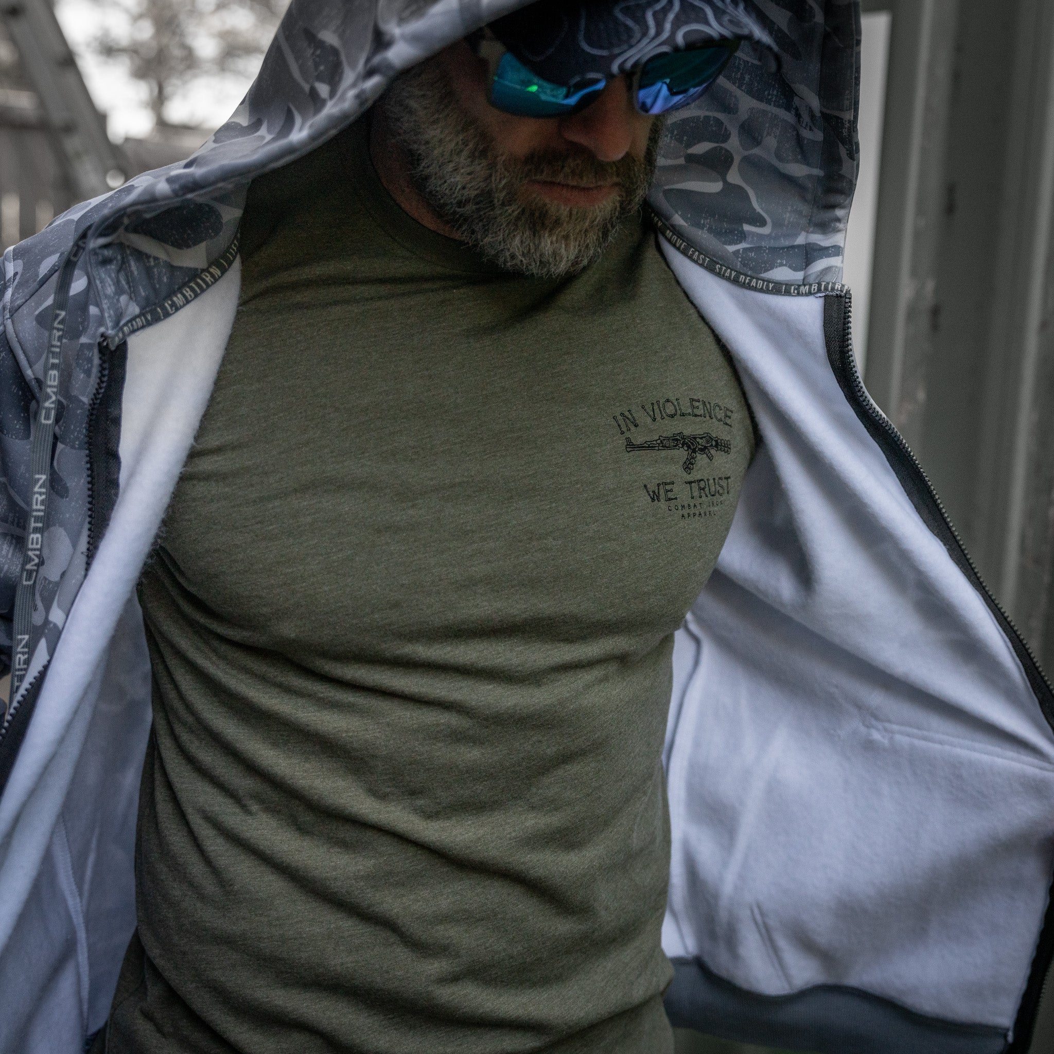 In Violence We Trust Men's T-Shirt - Image 6