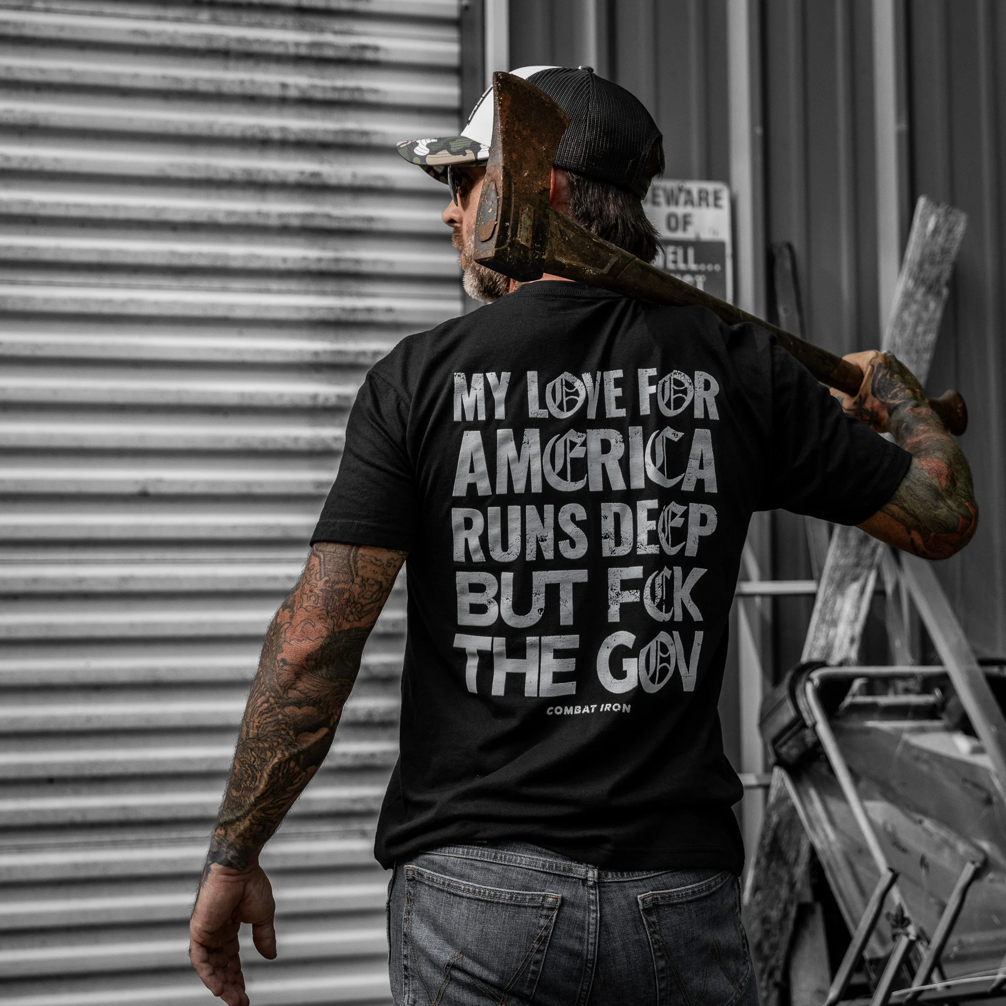 My Love For America Runs Deep Men's T-Shirt - Image 5