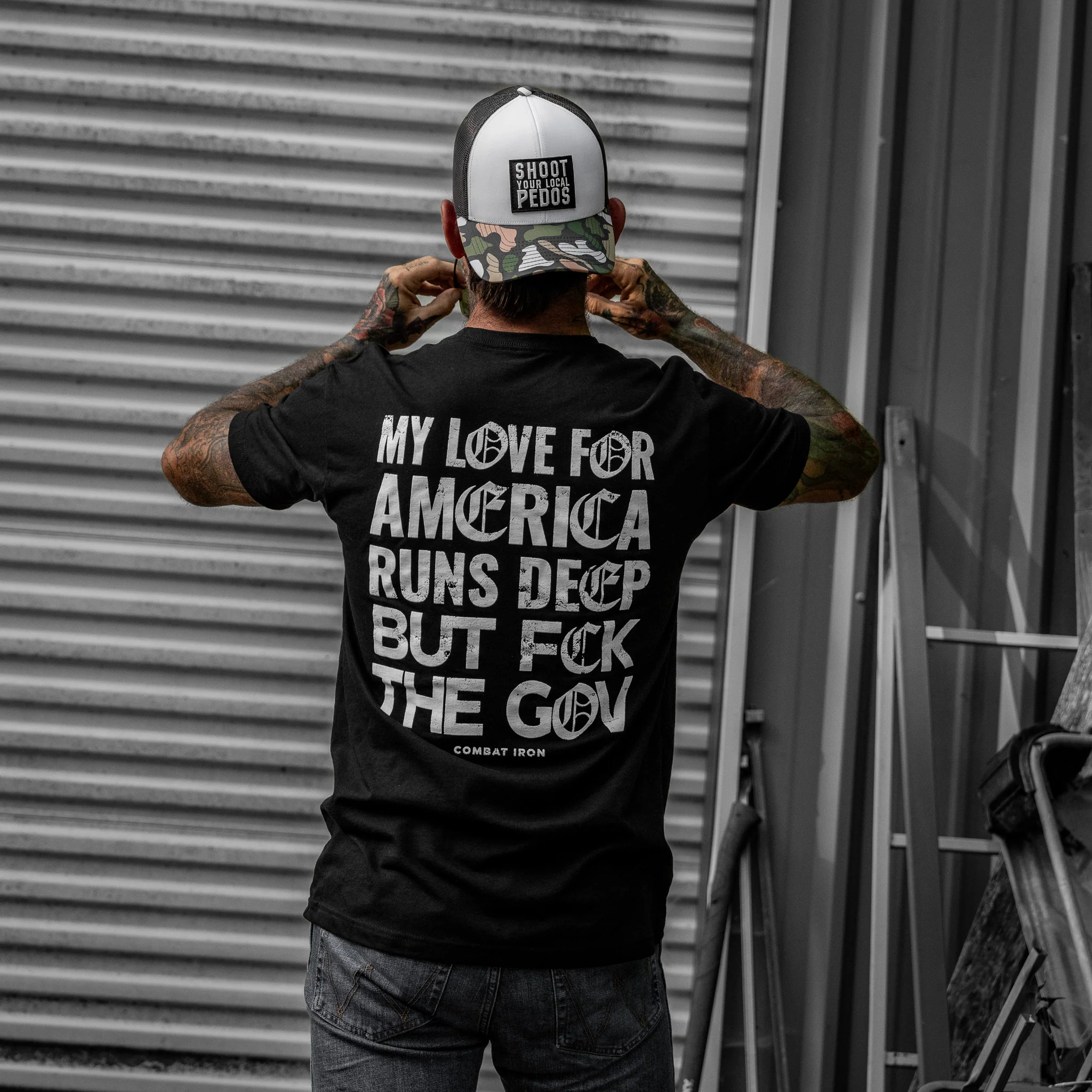 My Love For America Runs Deep Men's T-Shirt - Image 7