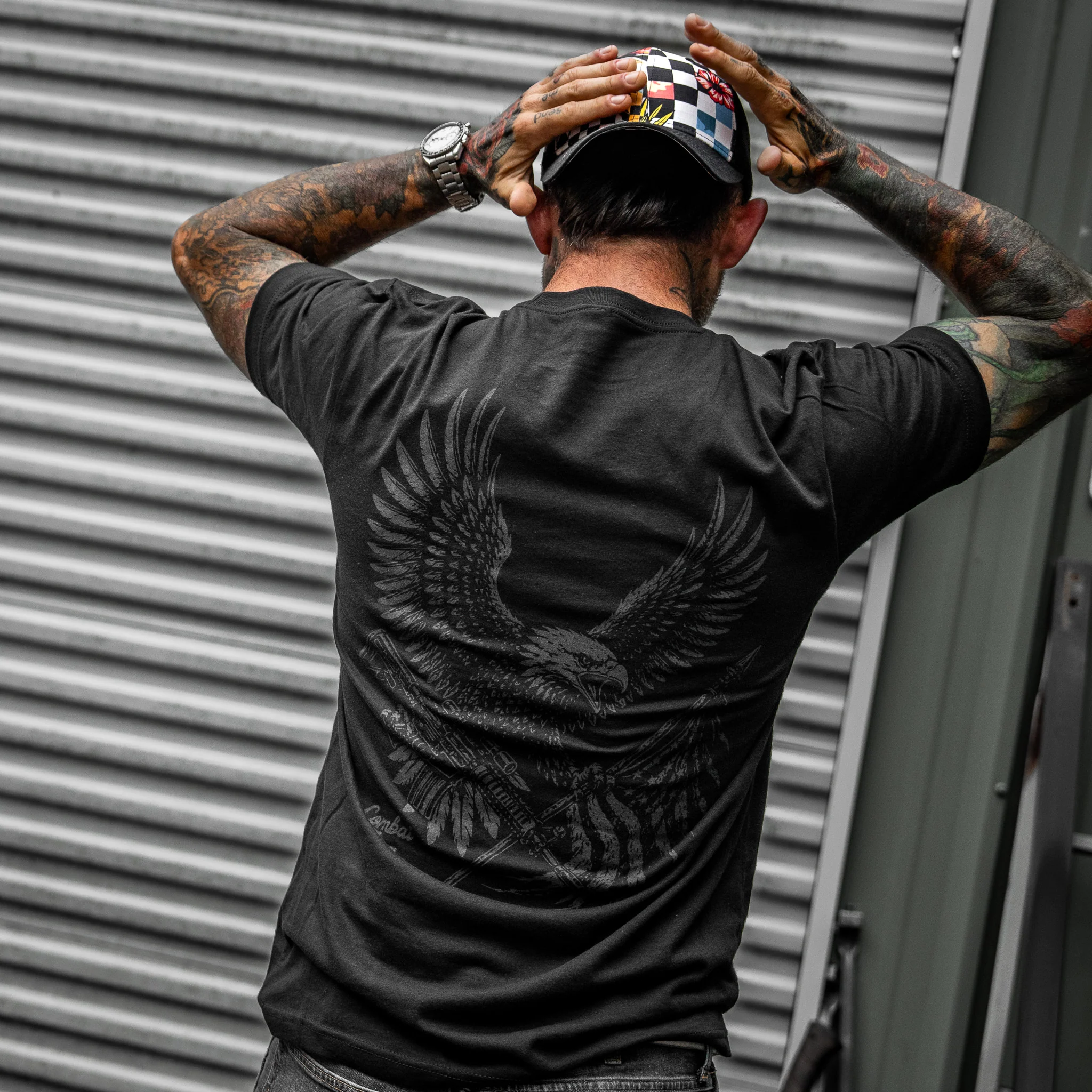 Subdued Eagle Men's T-Shirt - Image 7
