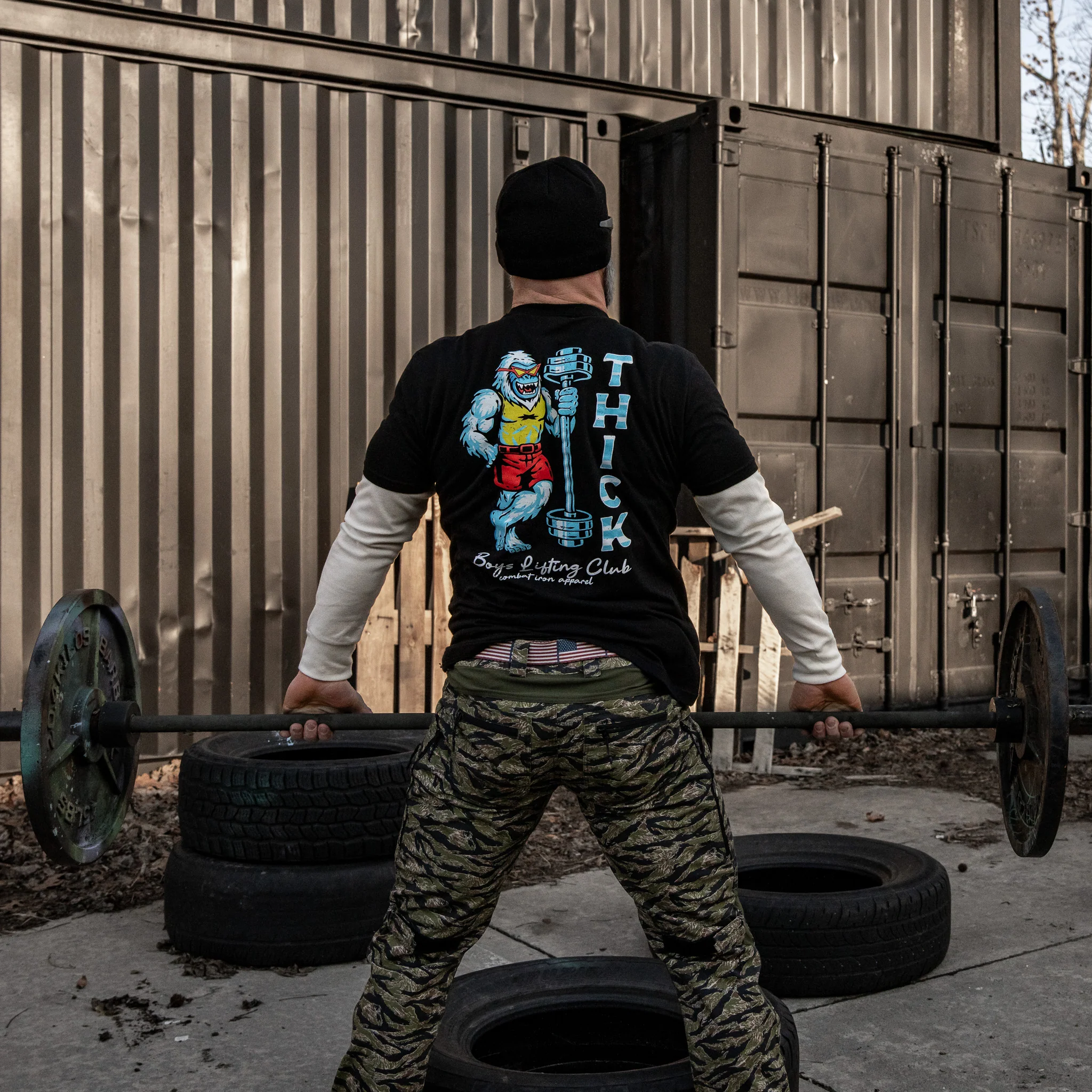 Thick Boys Lifting Club Yeti Men's T-Shirt - Image 3